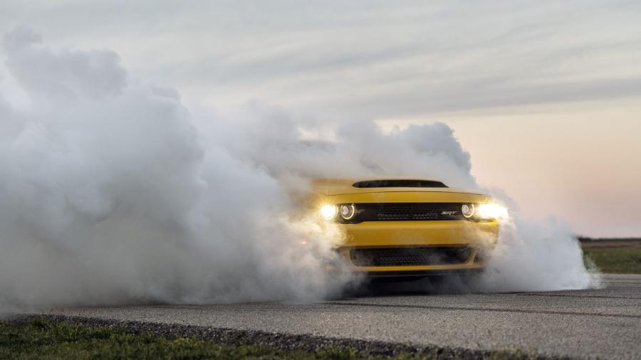  Dodge Challenger SRT Demon HPE1000 by Hennessey 2018 года  (фото 20 из 30)